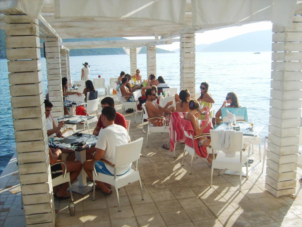Apartments Milanovic Herceg Novi Bilik gambar