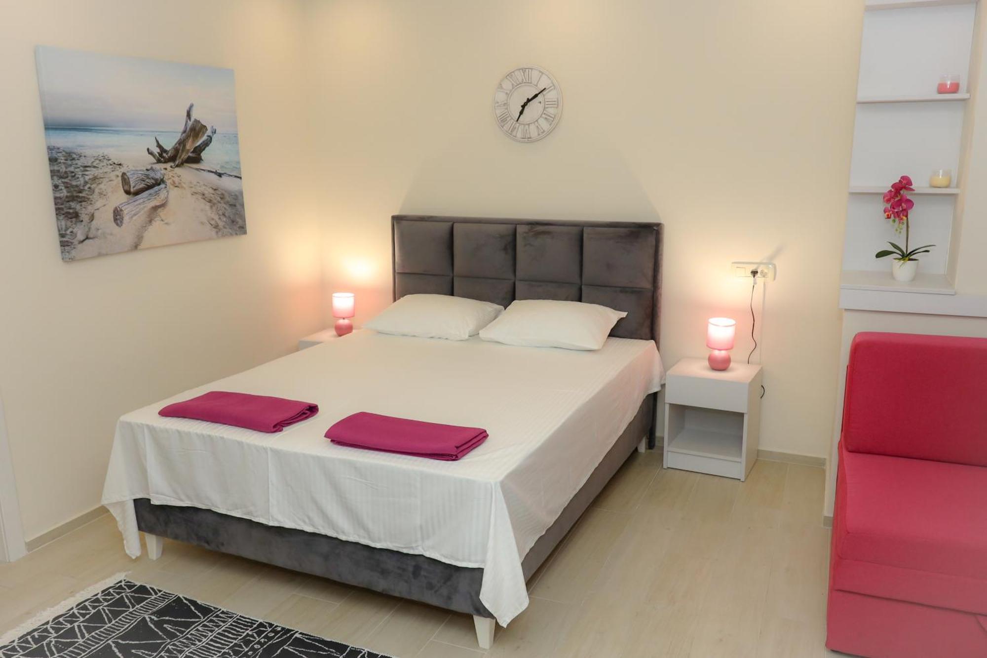Apartments Milanovic Herceg Novi Bilik gambar
