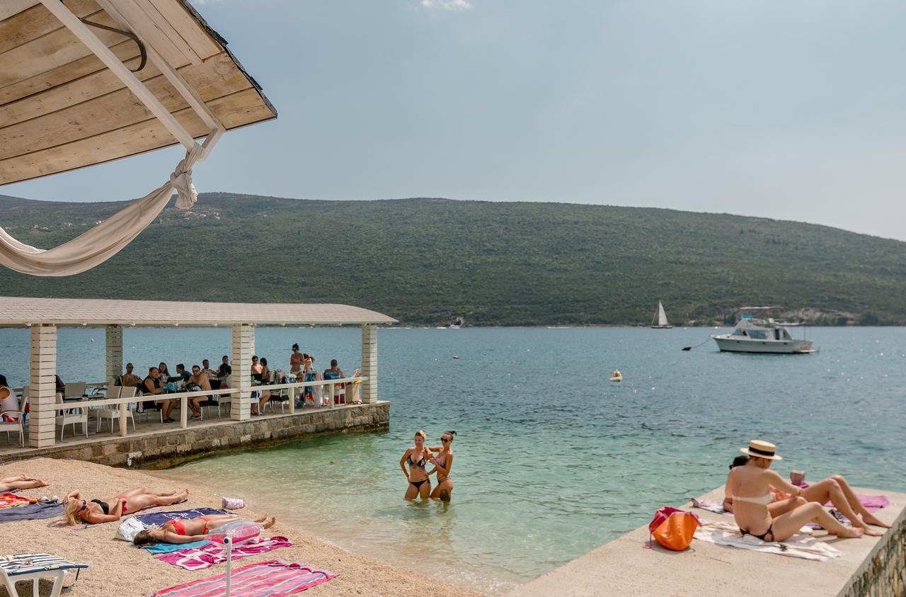 Apartments Milanovic Herceg Novi Luaran gambar